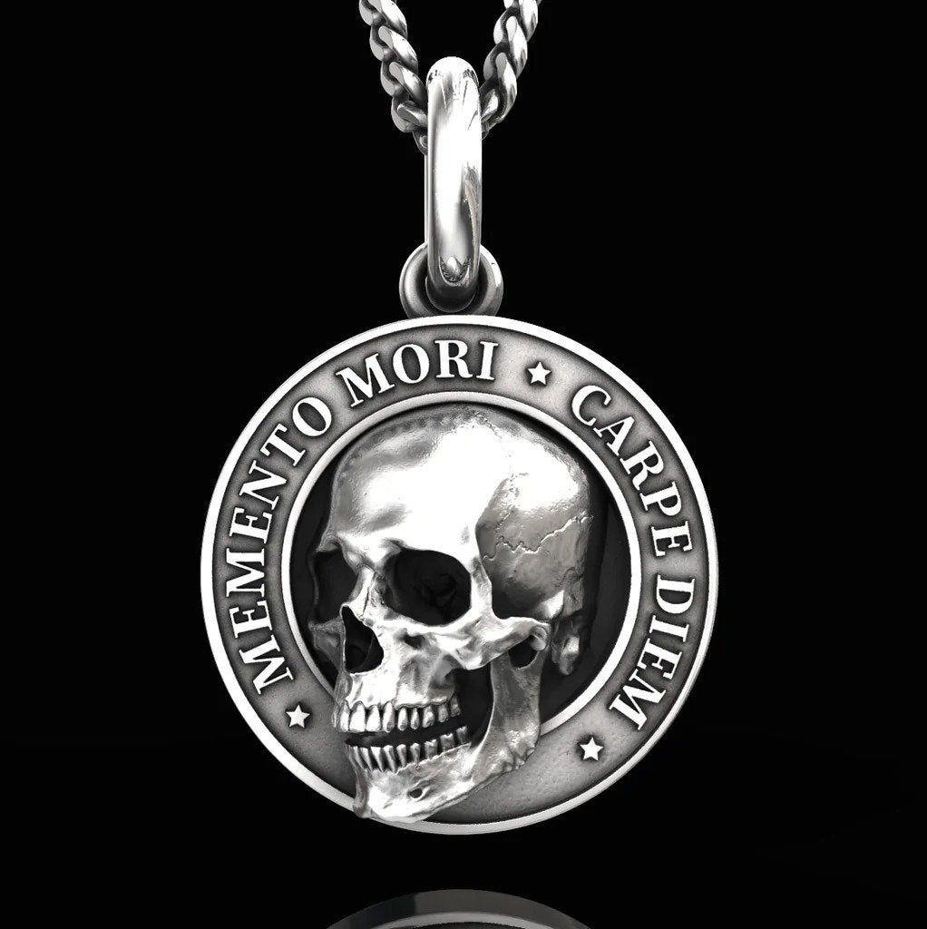 🔥Memento Mori kaukolės pakabukas-LT
