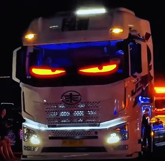 [Ekskluzivna produkcija] 🔥Devil's Eye Lamp Car LED Soft Screen-SI