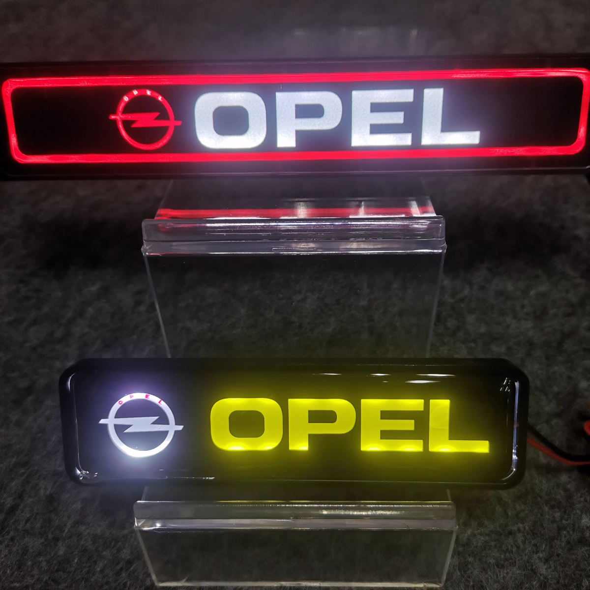 Vroče razprodaje ✨50 % popusta ✨Elegantna, atmosferska LED svetilka z logotipom za osrednjo masko vašega avtomobila-SL