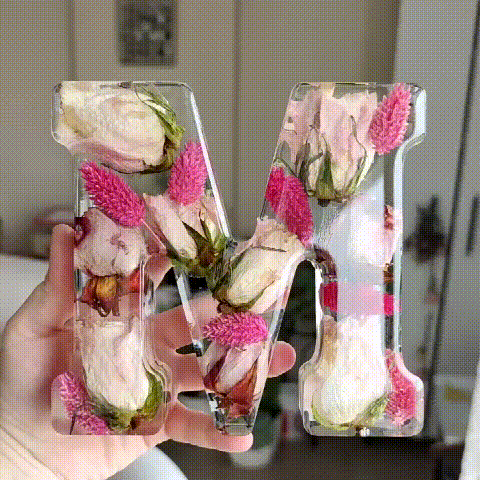 🌸Ročno izdelana nočna lučka iz cvetlične smole-SL